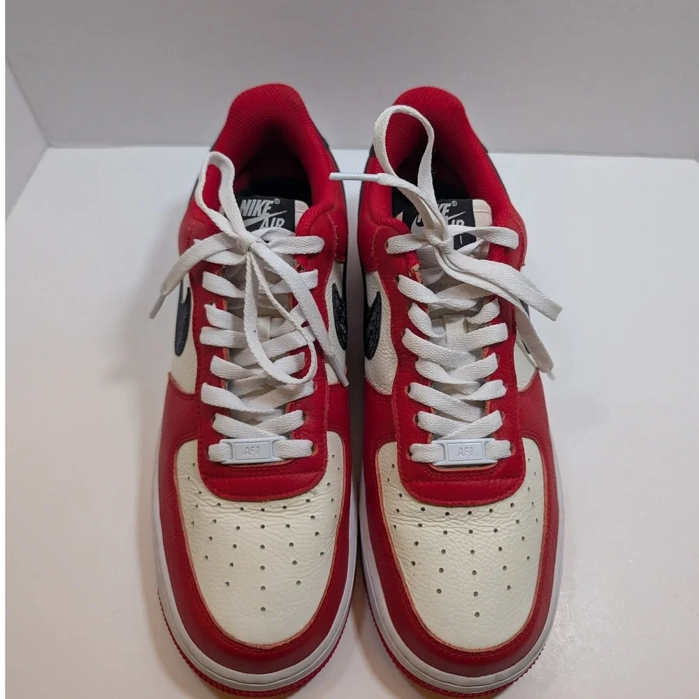 Nike Air Force 1 Low Red White Black DV3892-900 Leather Sneakers Mens 9.5‎ Retro